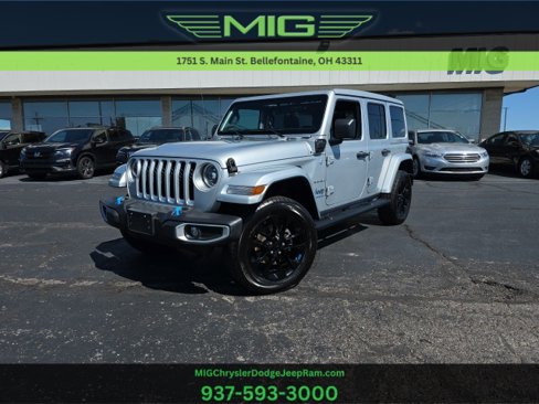 Used 2023 Jeep Wrangler Unlimited Sahara w/ Cold Weather Group image 1