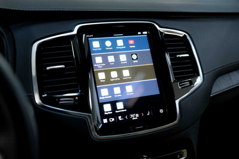 Used 2023 Volvo XC90 T8 Ultimate w/ Lounge Package image 61