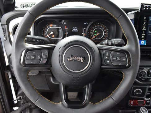 Used 2024 Jeep Wrangler Willys image 15