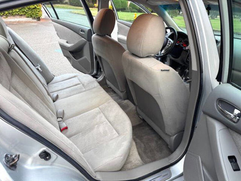 Used 2010 Nissan Altima 2.5 image 25