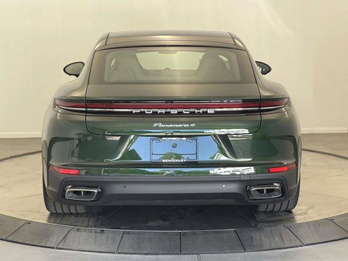 New 2025 Porsche Panamera image 6