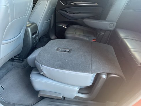 Used 2024 Buick Enclave Premium image 31