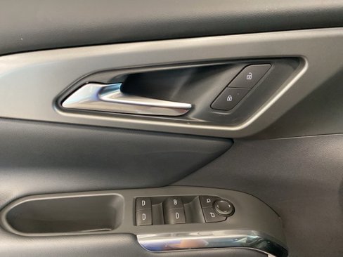 New 2026 Chevrolet Traverse LT w/ Sun and Wheel Package image 27