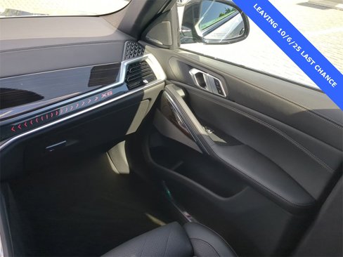 Used 2024 BMW X6 xDrive40i w/ Premium Package image 18
