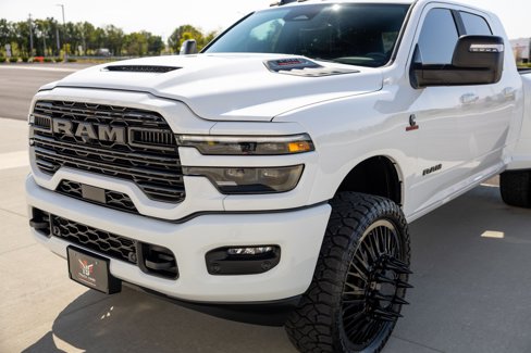 Used 2025 RAM 3500 Laramie w/ Night Edition image 24