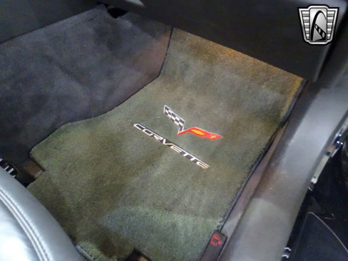 Used 2005 Chevrolet Corvette Convertible w/ Preferred Equipment Group image 26