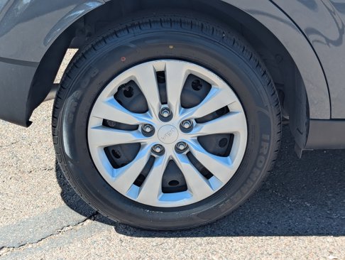 Certified 2022 Kia Soul LX image 7