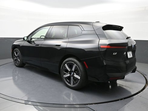 New 2026 BMW iX xDrive45 image 5