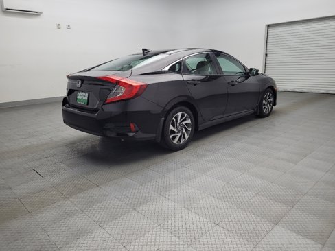Used 2018 Honda Civic EX image 9