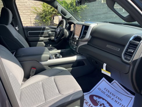 New 2026 RAM 1500 4x4 Crew Cab image 13