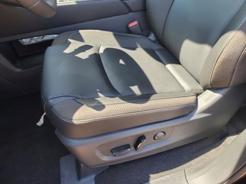 New 2025 Nissan Pathfinder SL w/ Cargo Package image 15