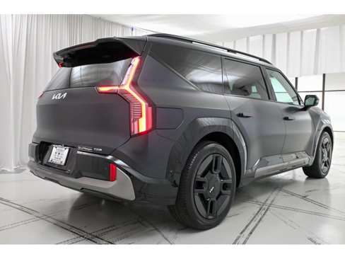 New 2026 Kia EV9 GT-Line image 7