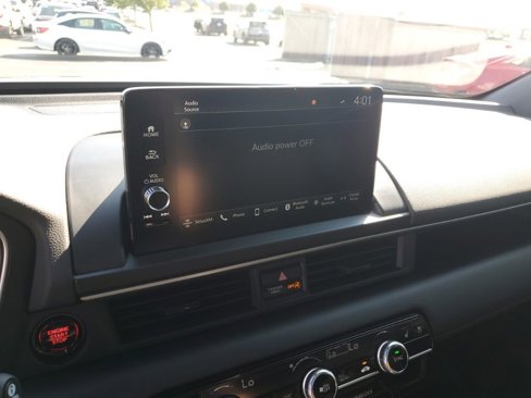 Certified 2025 Honda Pilot Black Edition image 20