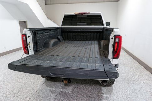 Used 2024 GMC Sierra 2500 Denali Ultimate image 11