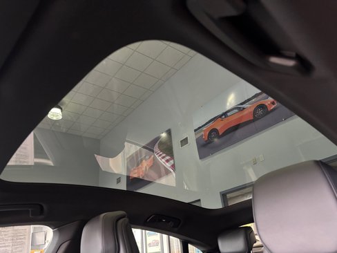 Used 2023 Audi e-tron GT Premium Plus image 6