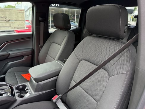 New 2025 GMC Canyon Elevation w/ Technology Package image 14