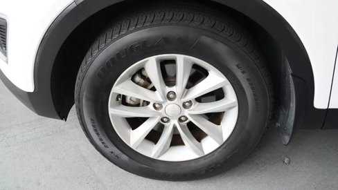 Used 2018 Kia Sorento LX image 33
