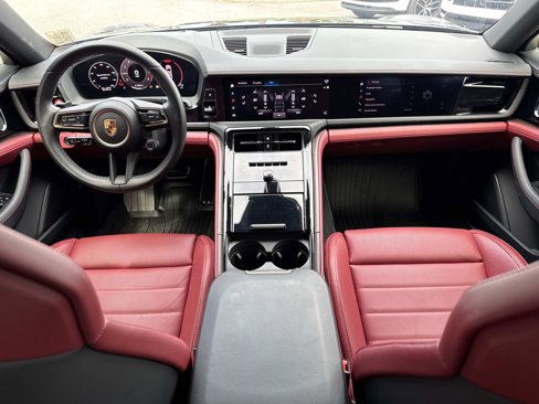 Certified 2024 Porsche Panamera image 16