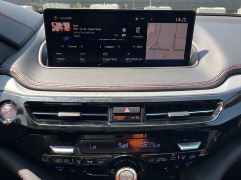Used 2022 Acura MDX A-Spec image 10