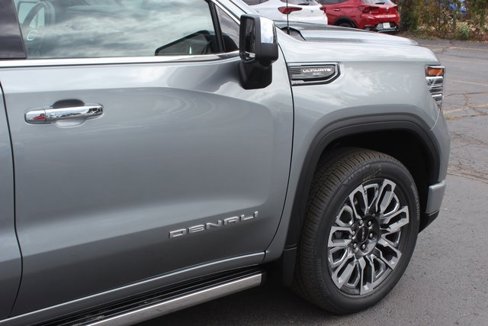 New 2026 GMC Sierra 1500 Denali Ultimate image 18