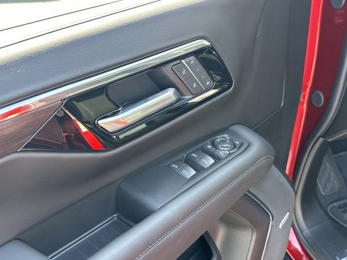 New 2025 Chevrolet Tahoe LT w/ Comfort Package image 15