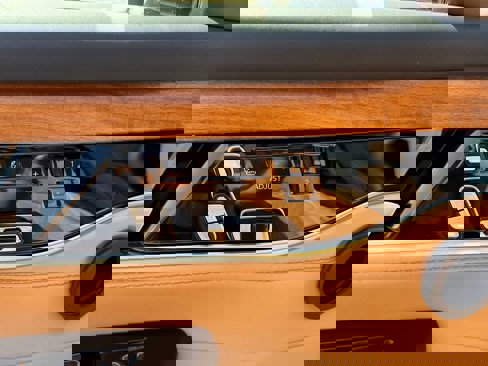 New 2025 Jeep Grand Wagoneer Series III image 8