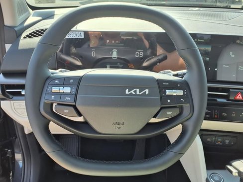 New 2026 Kia Sportage EX image 19