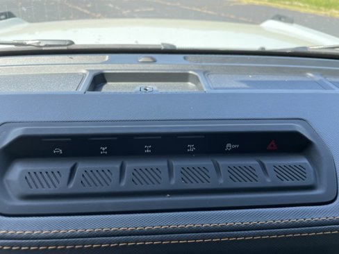 New 2024 Ford Bronco Badlands w/ Sasquatch Package image 27