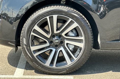 Used 2023 Land Rover Range Rover SE image 33