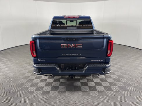 New 2026 GMC Sierra 1500 Denali w/ Denali Reserve Package image 4