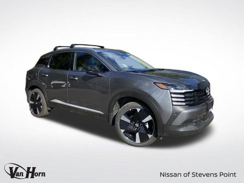 New 2026 Nissan Kicks SR w/ Cold Weather Package image 1