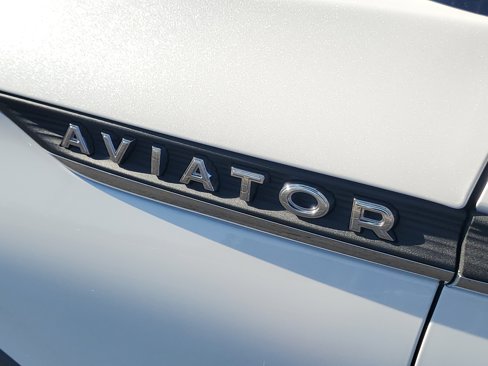 New 2025 Lincoln Aviator Reserve w/ Equipment Group 201A image 7