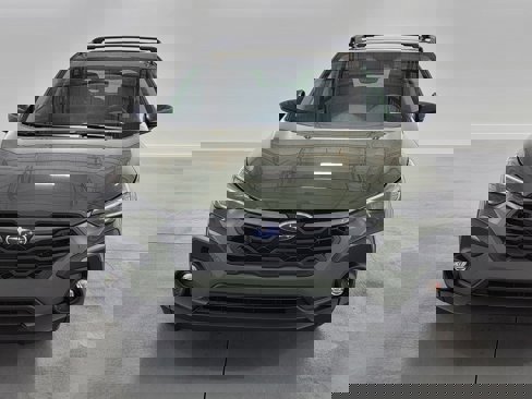 New 2025 Subaru Crosstrek 2.5i Limited image 3