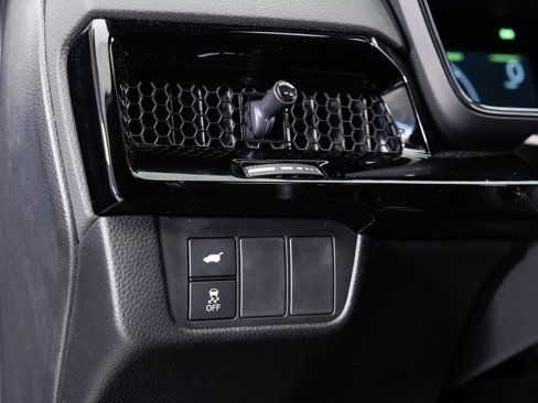 Used 2025 Honda CR-V Sport Touring image 10