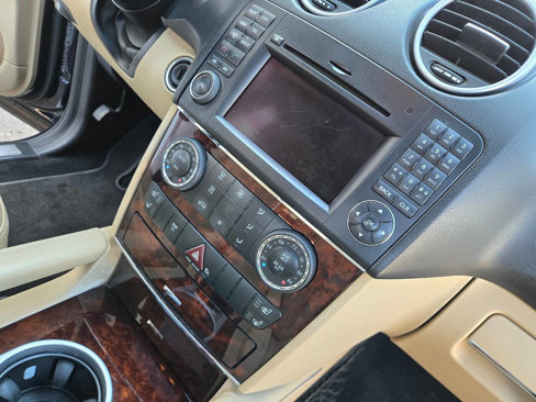 Used 2011 Mercedes-Benz ML 350 2WD image 40