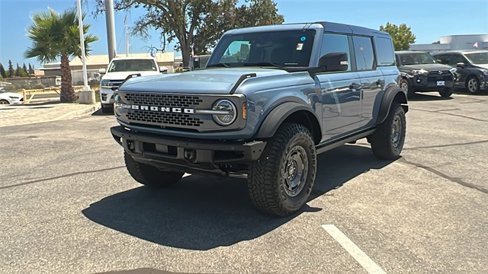 New 2025 Ford Bronco Badlands image 7