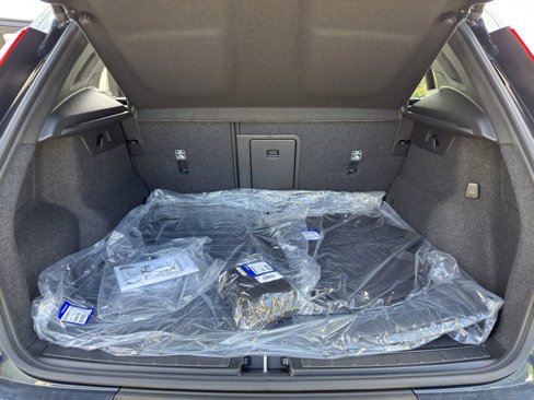 New 2026 Volvo XC40 B5 Plus w/ Protection Package Premier image 12