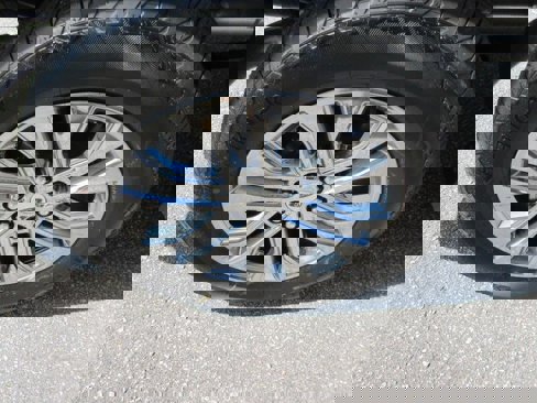New 2025 Ford F150 Lariat w/ Equipment Group 501A Mid image 12