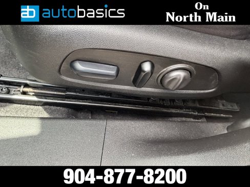 Used 2023 Chevrolet Malibu LT image 19