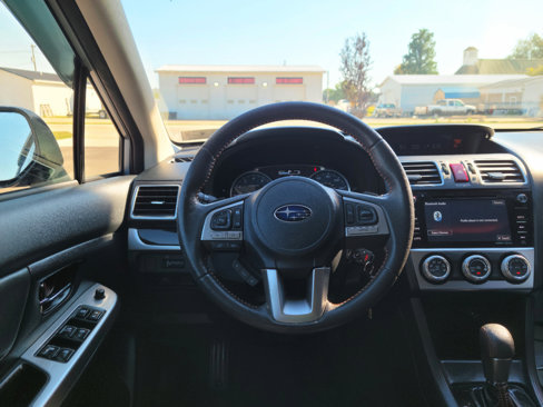 Used 2017 Subaru Crosstrek 2.0i Limited image 10