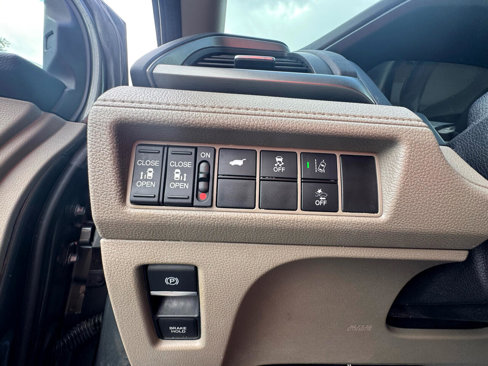 Used 2018 Honda Odyssey EX-L image 23