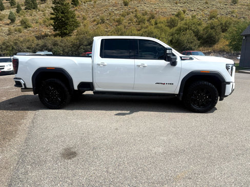 Used 2024 GMC Sierra 3500 AT4 w/ AT4 Premium Plus Package image 6