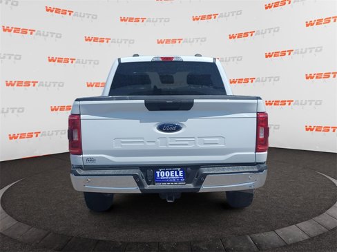 Used 2021 Ford F150 XLT w/ Equipment Group 301A Mid image 4