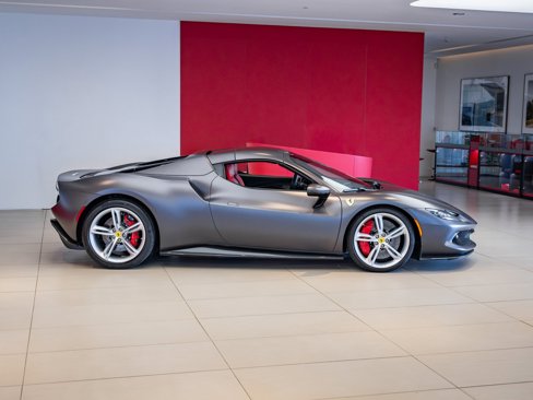 Used 2023 Ferrari 296 GTS image 32