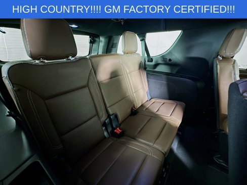 Used 2023 Chevrolet Suburban High Country image 30
