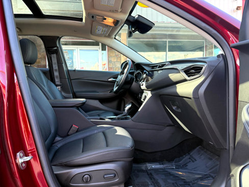 Used 2023 Buick Encore GX Essence w/ Experience Buick Package image 22