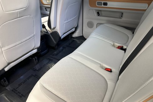 New 2025 Volkswagen ID. Buzz Pro S Plus image 11