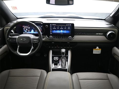 Used 2025 Chevrolet Colorado ZR2 w/ Technology Package image 12
