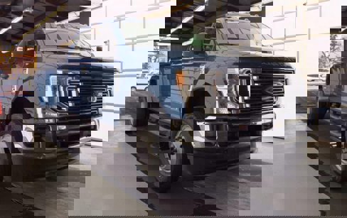Used 2022 Ford F350 XLT image 2