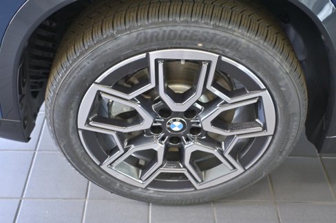 New 2026 BMW X1 xDrive28i w/ Technology Package image 9